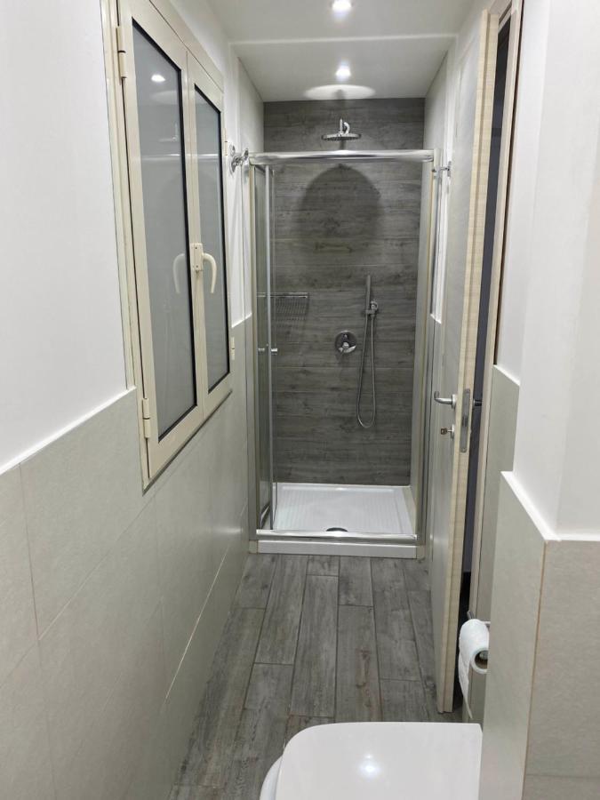 נאפולי Suites Caracciolo מראה חיצוני תמונה