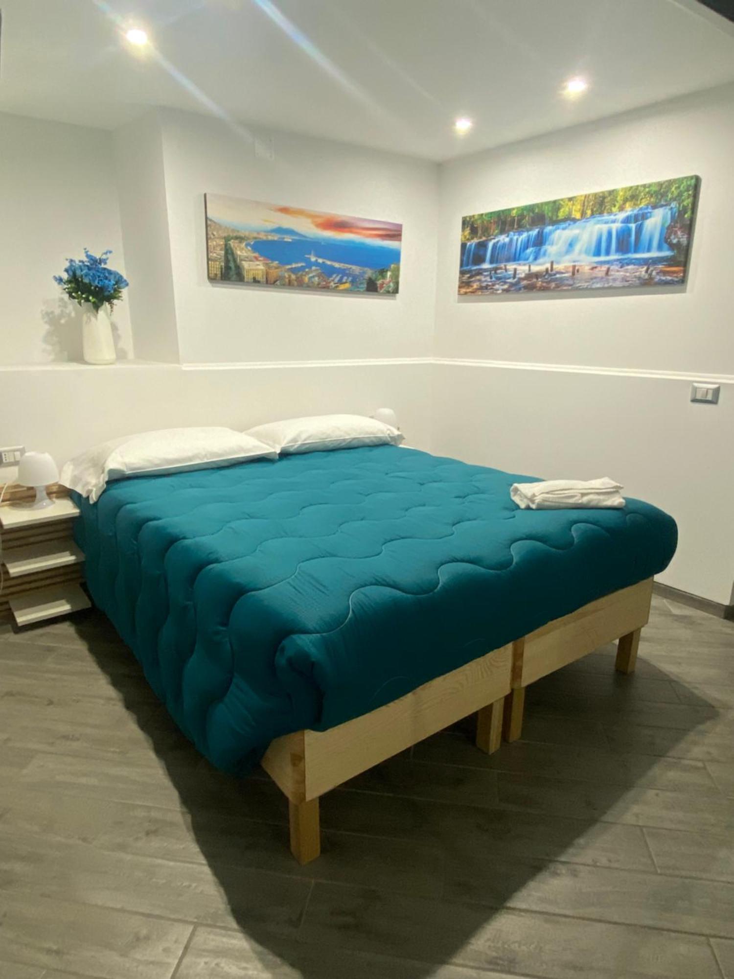 נאפולי Suites Caracciolo מראה חיצוני תמונה